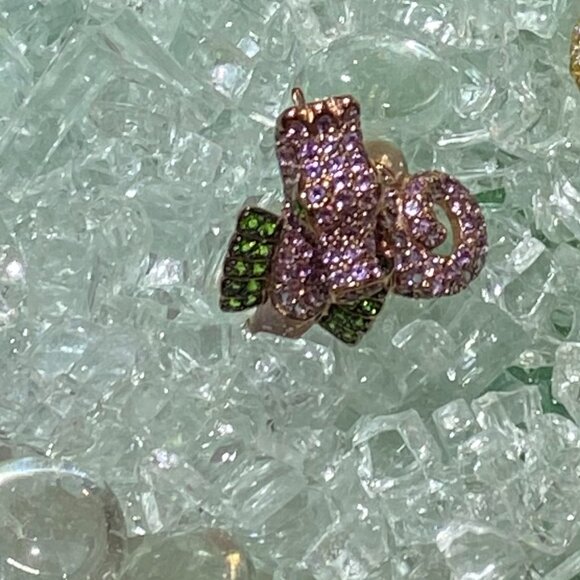 Beautiful Sea Horse Ring in Rose Gold wrapped Sterling Sliver. - Picture 4 of 8